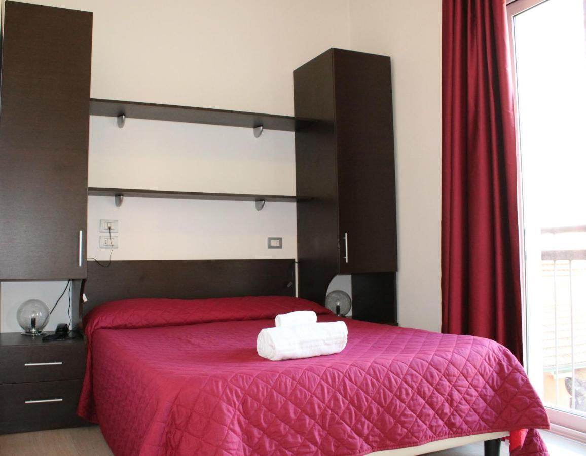 Hotel Morolli Rimini Exterior foto